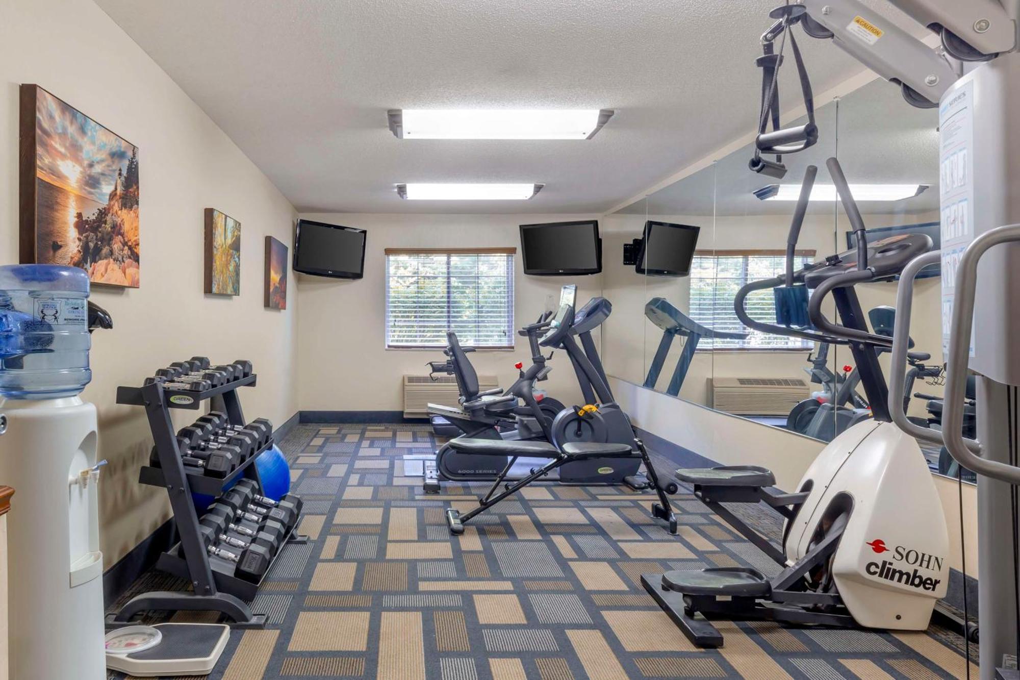 Best Western Plus Berkshire Hills Inn & Suites Pittsfield Extérieur photo